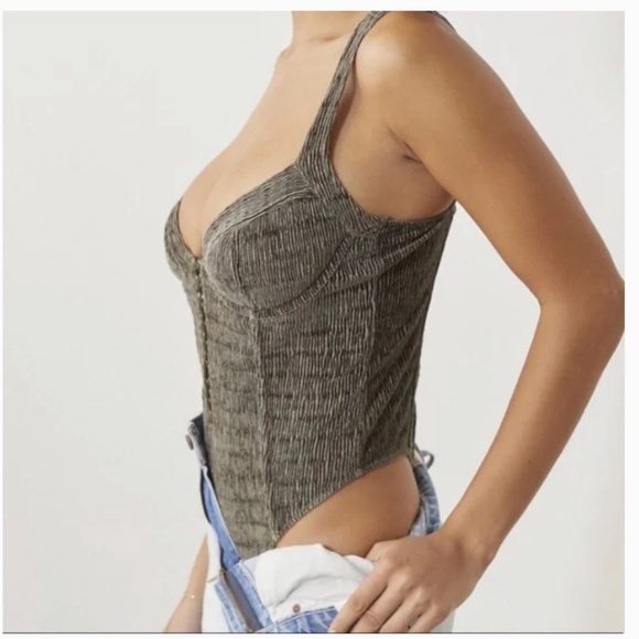 Out From Under Luna Velvet Corset Bodysuit S Carbon Gray - Picture 2 of 5